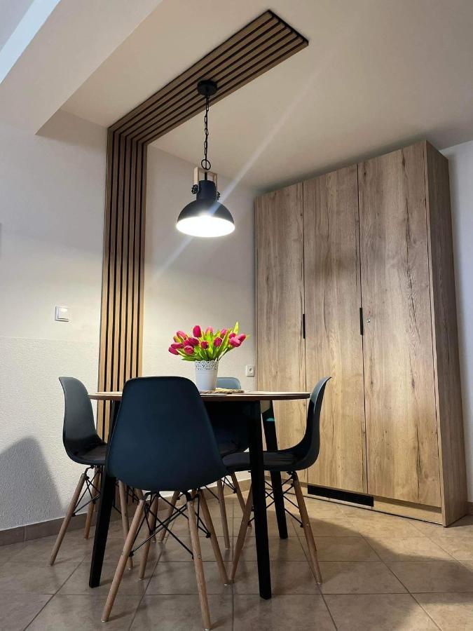 Deduv Sklep Apartment Hlohovec Exterior foto